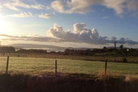 Beautiful Home On Lake Carrowmore Belmullet Exterior photo
